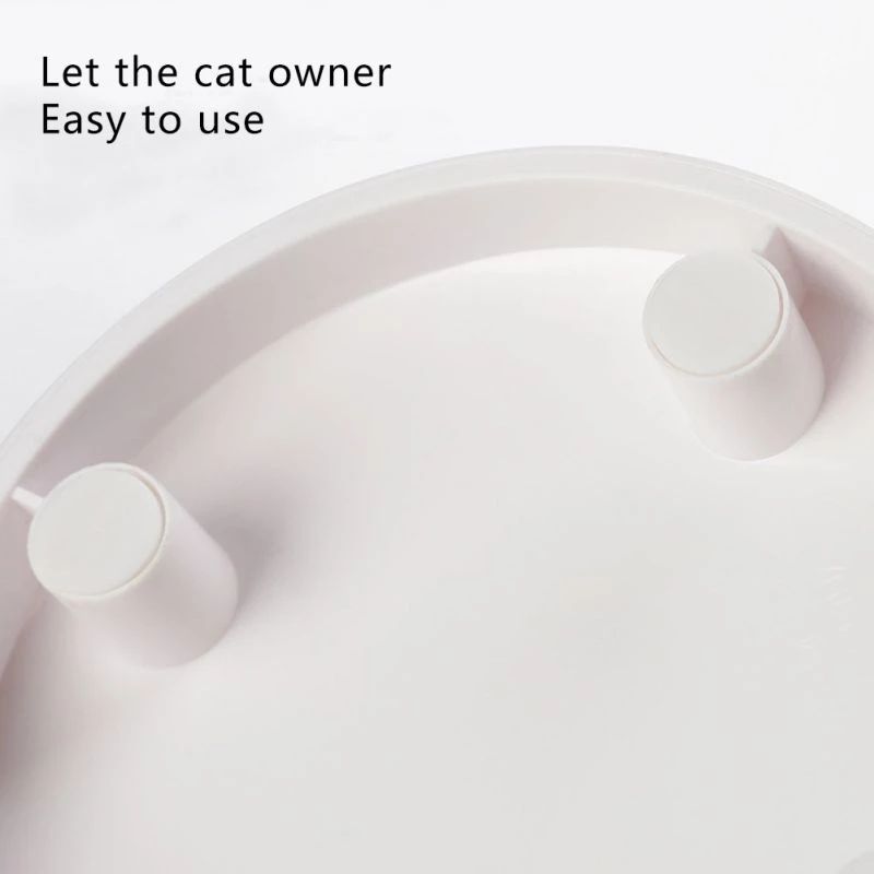 Tilted Pet Feeder for Cervical Protection in Dogs and Cats